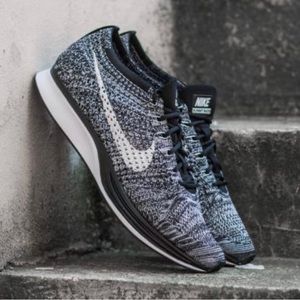 Nike Flyknit Racer “Oreo” Mens Size 10